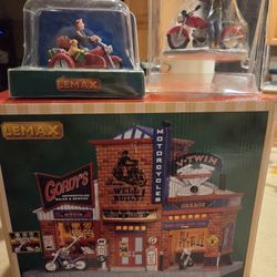 Lemax Village Gordy's Cycle Shop With 2 Accessories 