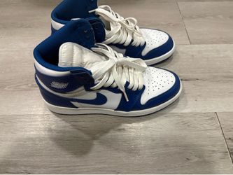 Jordan 1 retro size 5.5 youth