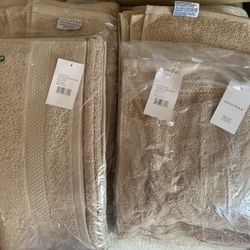 100% Cotton Towels Made In Turkey Read Description P/up Sheepshead Bay Brooklyn NY 