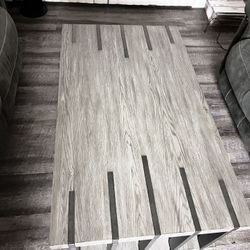 Coffee/Cocktail table