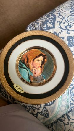 Dufex Art 24KT Gold Trim Decorative Plate