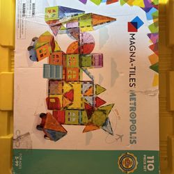 Magna-Tiles Metropolis 110 Piece Set