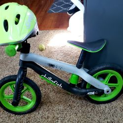 Kids Chillafish Balance Bike & Halmet 