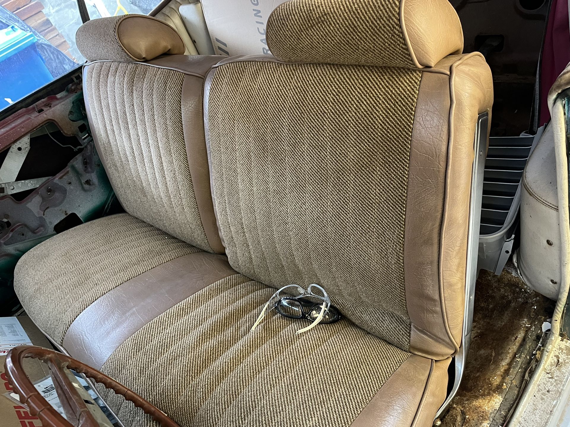 68-73 GM A Body Front Bench Seat 