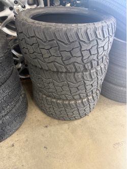 33X1250R22 used tire 3 tires