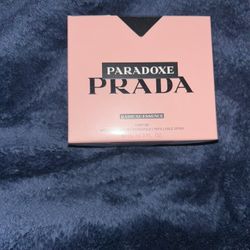 Prada Perfume 