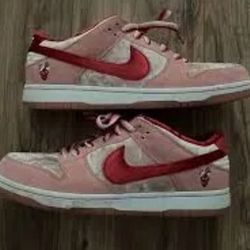 Nike Dunk Low SB ‘Valentine’s Day’ collab StrangeLove