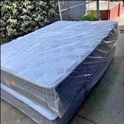 Full mattress
