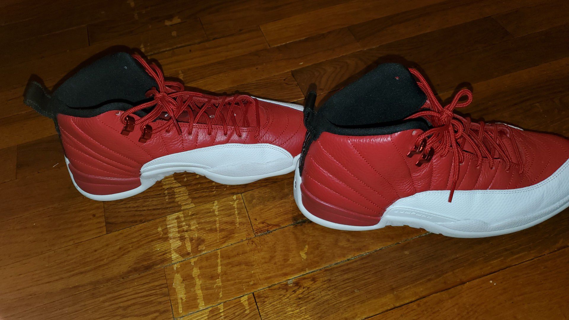 Jordan Gym Red 12s