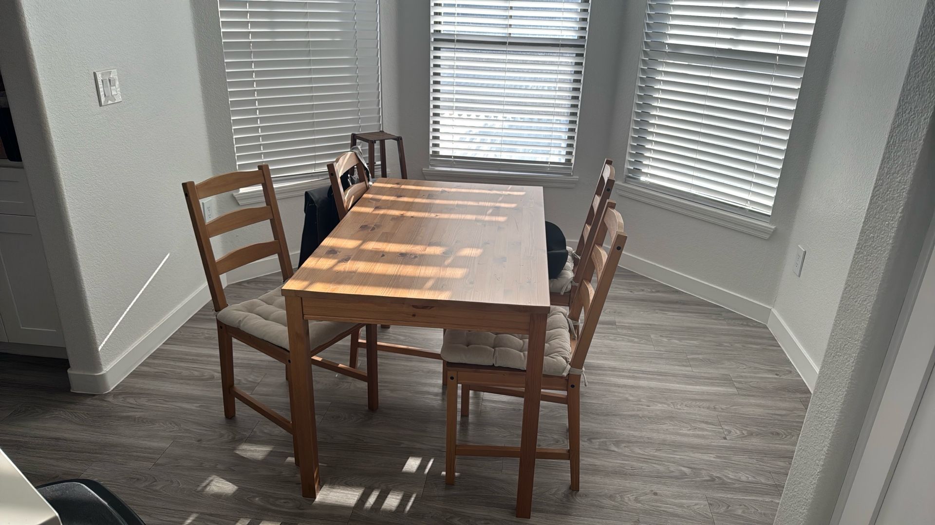 IKEA Table With 4 Chairs
