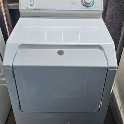 MAYTAG ATLANTIS GAS DRYER ,DELUXE ,Heavy duty, excellent condition 💯