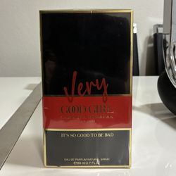 Carolina Herrera Very Good Girl 