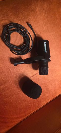 Shure MV7+ Microphone
