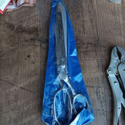 Scissor
