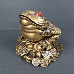 Feng Shui Chinese Lucky Money Wealth & Fortune Frog/Toad Statue
