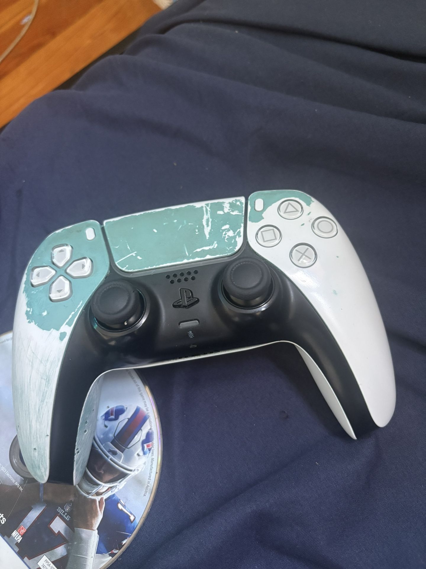 Controller And Game For 25