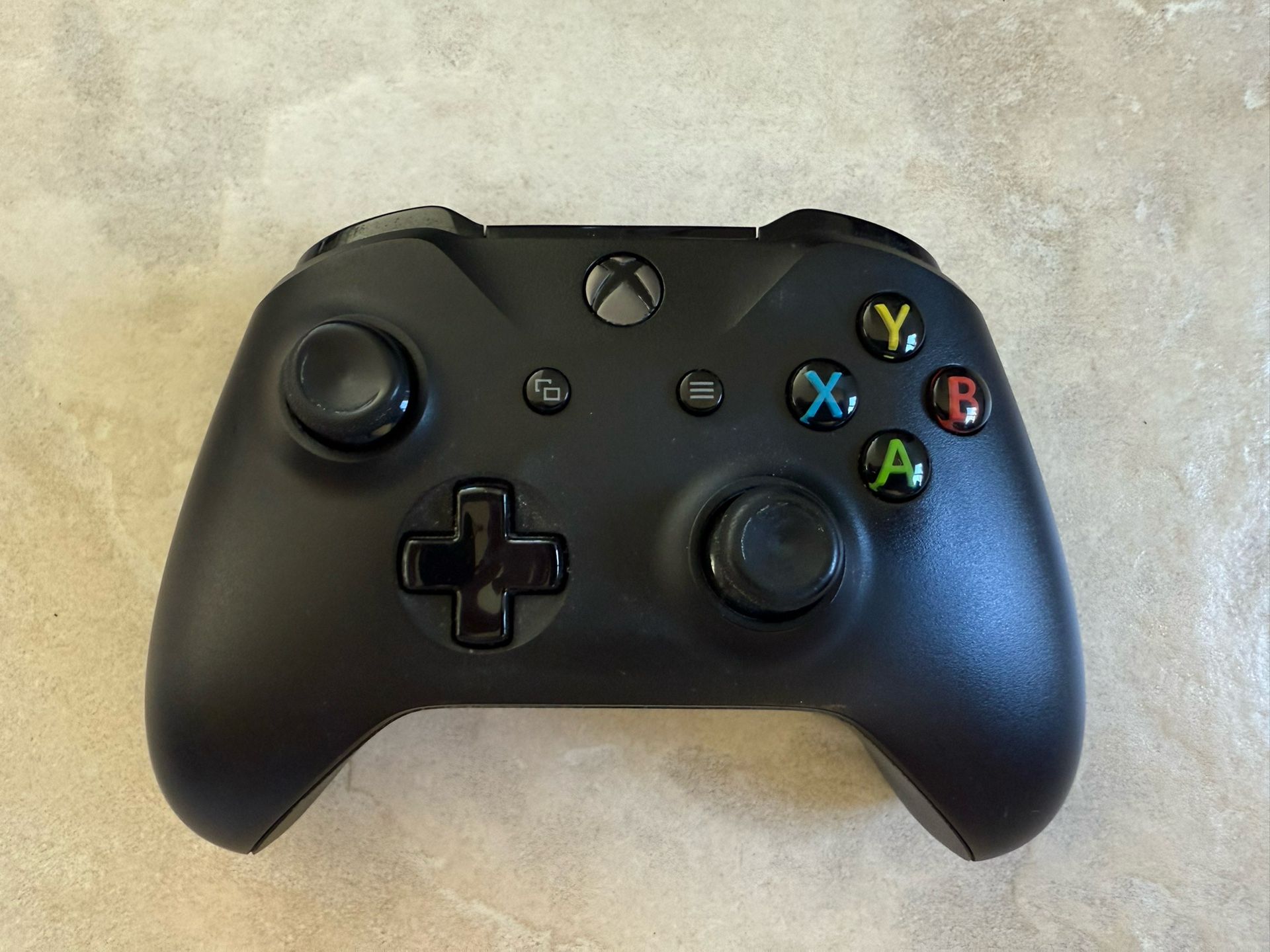 Xbox One Wireless Controller