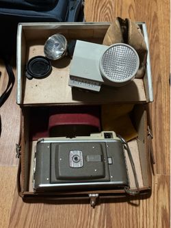 Vintage Selsi Lightweight 19416 Luminous 7x50 Amber Coated Binoculars Vintage Polaroid Land Camera Model With Case And Accessories Flash PANASONIC VHS