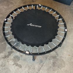 Trampoline