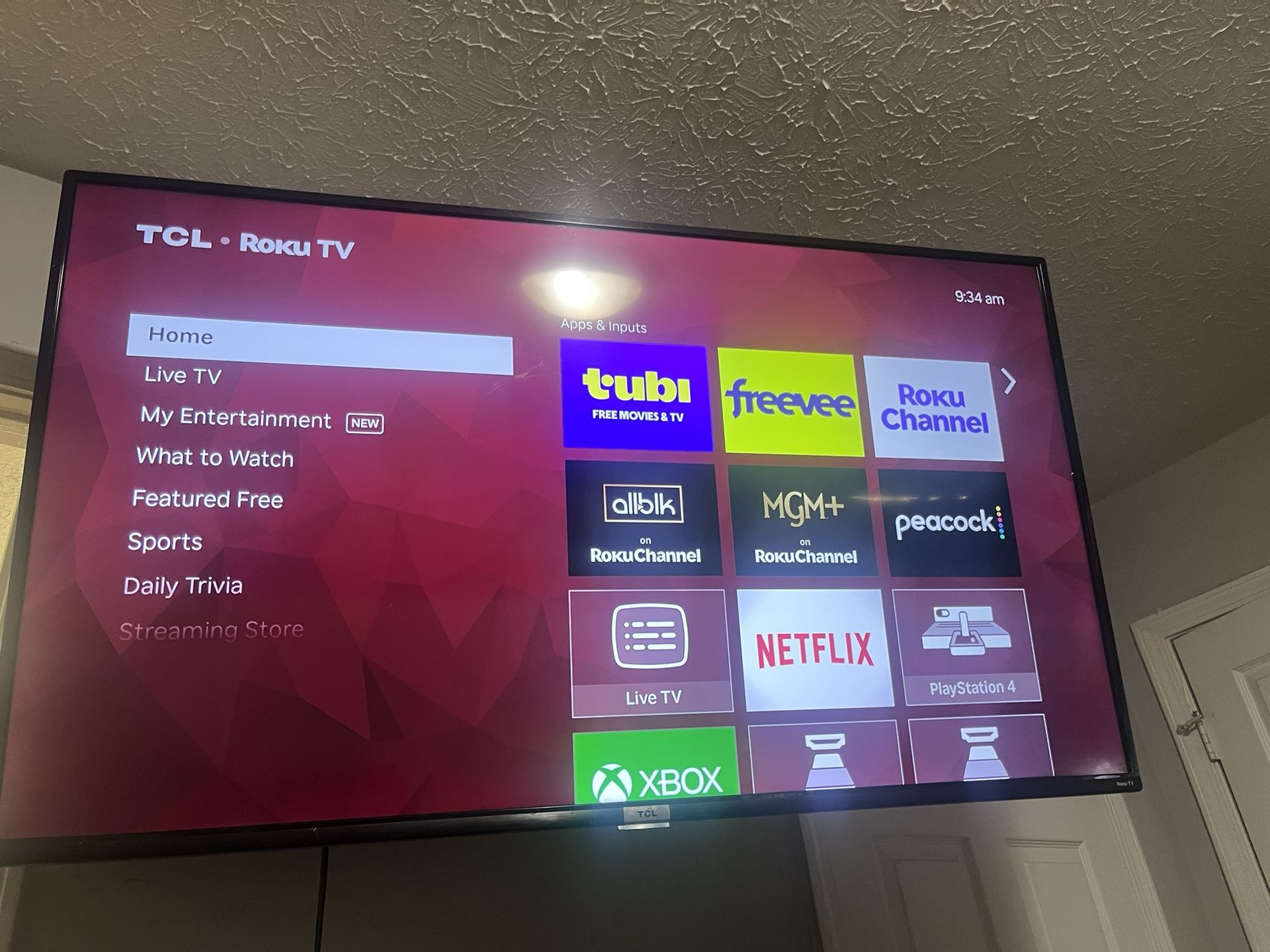 TCL 50” CLASS 4-SERIES 4K UHD HDR ROKU SMART TV