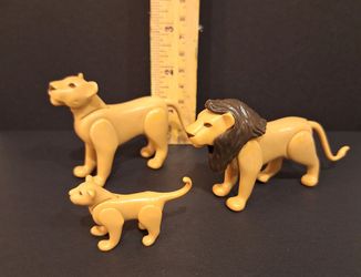 Playmobil Lion Family Figures Set of 3