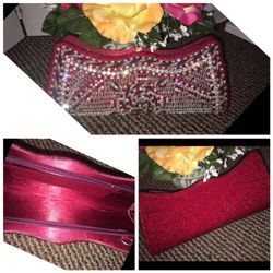 Full stones on front & back new clutch