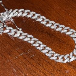 .925 Silver Diamond Bracket 