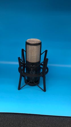 Microphone