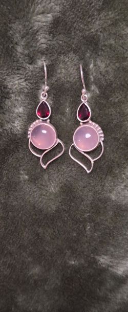 Novica Sterling Silver w/ Garnet Earrings