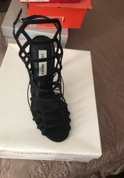 Steve Madden heel 7