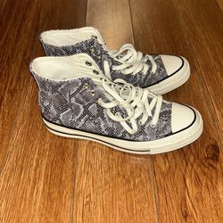 Snakeskin Converse 
