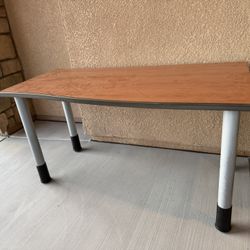 Sturdy Table Can Be Dining Or Computer Table 