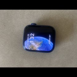 Apple Watch 7 45mm ( GPS )