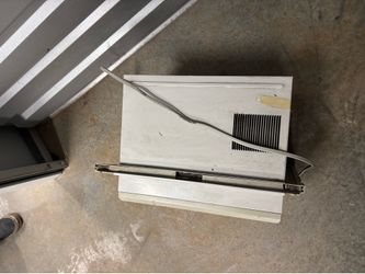 Used air conditioner