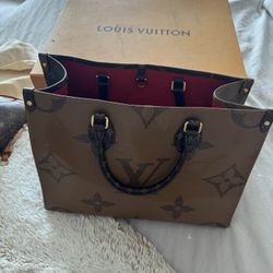 Louis Vuitton Onthego MM 