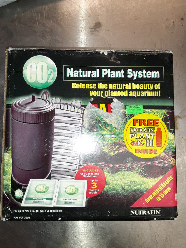Fresh water fish tank CO2 plant growing system