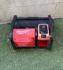 18V Milwaukee 1 gallon compressor 135psi