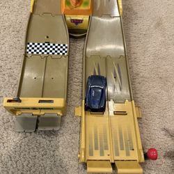 Lightning McQueen Racetrack 