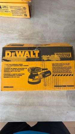 DEWALT DWE6423 5" Random Orbit Sander