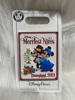 Disneyland Merriest Nites 2021 Limited Release Collectible Pin