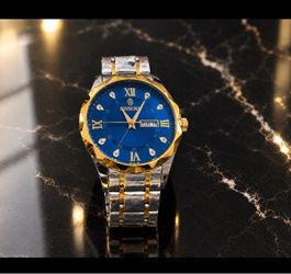 BINBOND Two-Tone Watch with Blue Dial