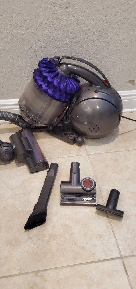 Dyson Canister Vacuum Plug In
