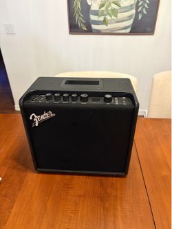 Fender Mustang LT25 Guitar Amp