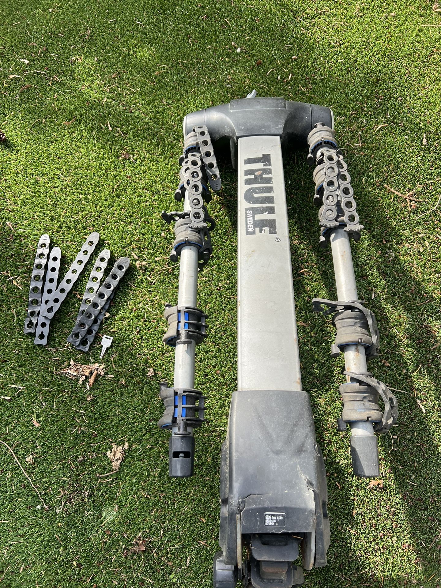 Thule Apex 5 Bike Rack