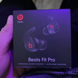Beats Fit PRO