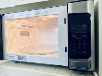 GE 1.1 Cu. Ft. Capacity Countertop Microwave Oven JES1145SH1SS Stainless Steel for Sale in Monterey Park CA OfferUp