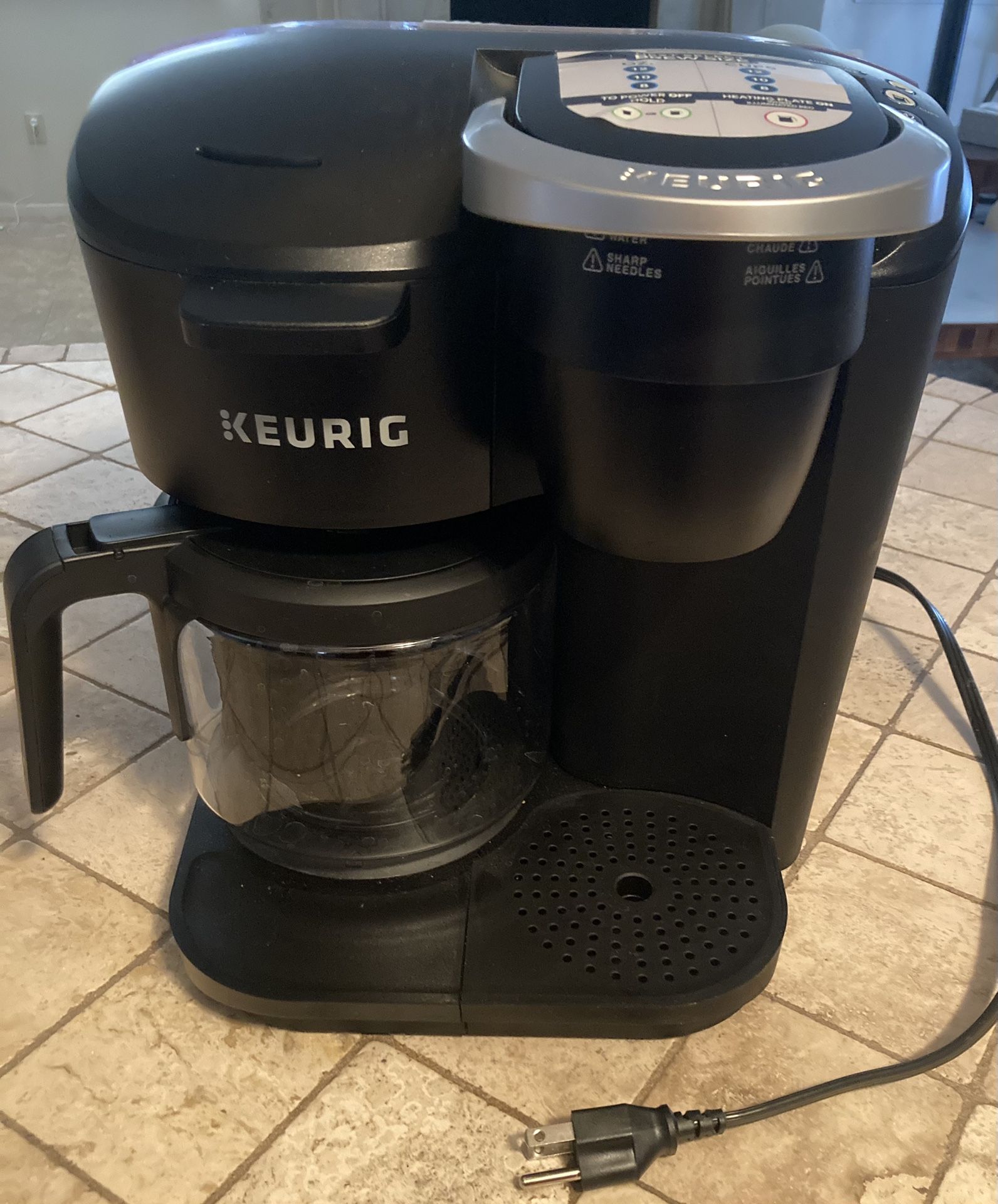 Keurig Dual coffee Pot for Sale in Huntington Beach, CA - OfferUp