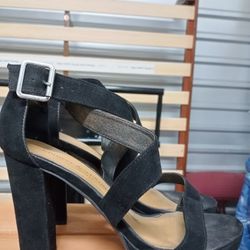 Chinese Laundry Heels 👠