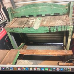 Pacific Machine Tool Sheet Metal Shear