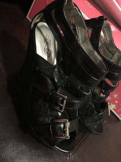Torrid Wedges never worn size 7